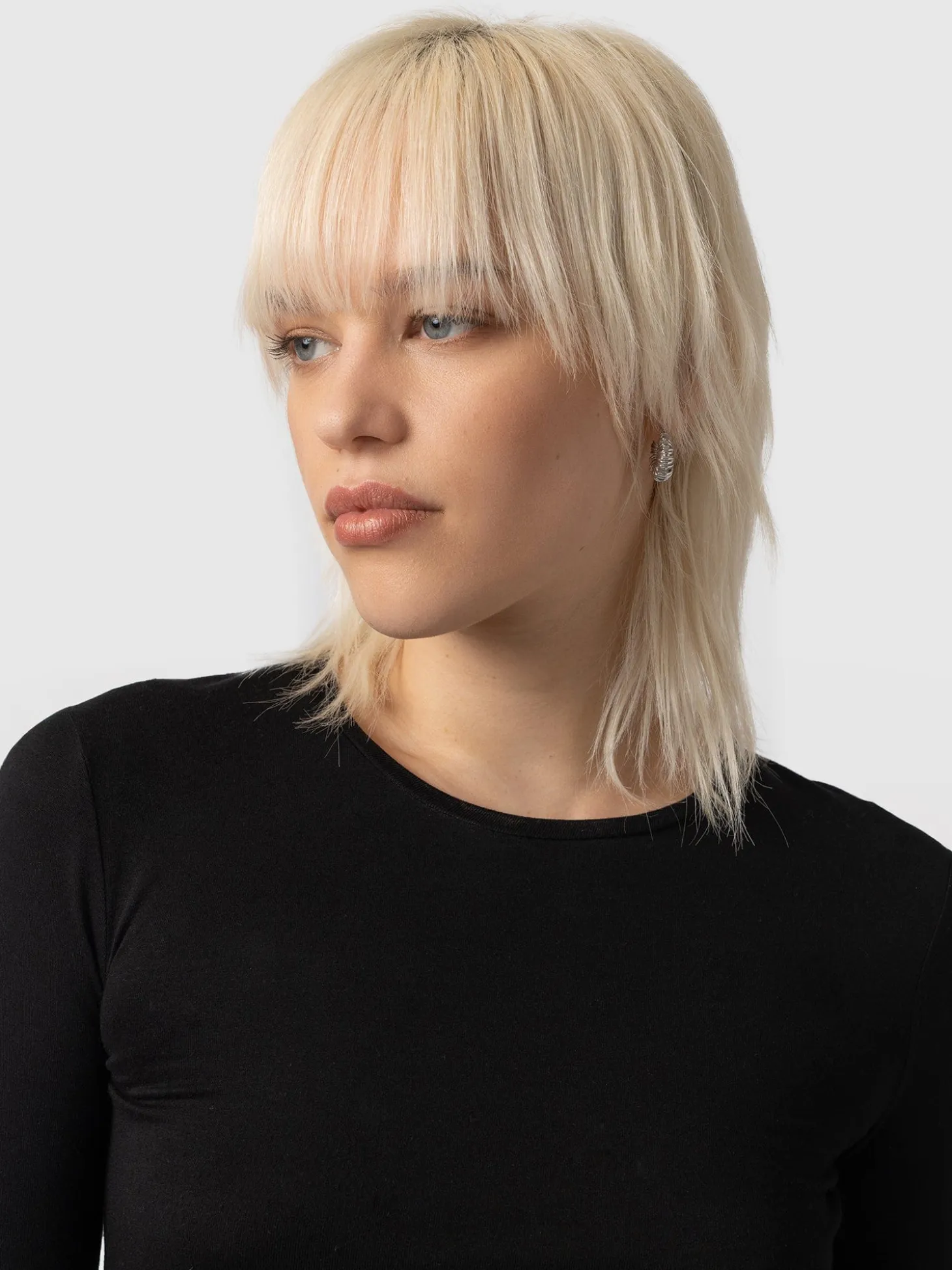 Austen Crew Neck Long Sleeve Tee - Black
