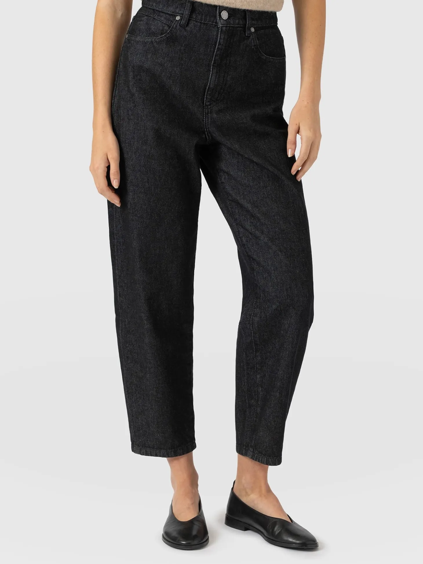 Barrel Leg Jean - Black