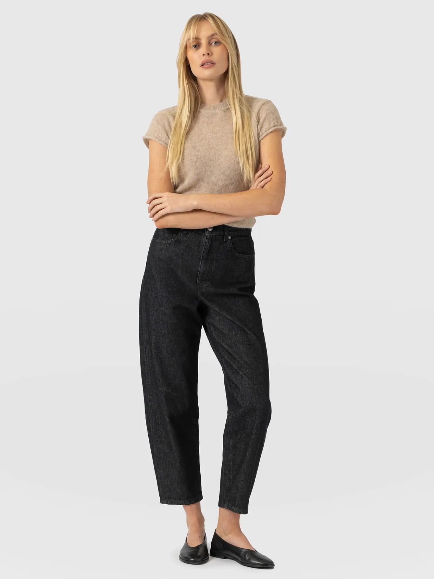 Barrel Leg Jean - Black