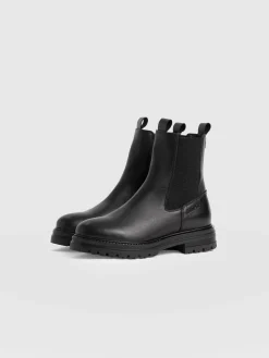 Carnaby Chelsea Boot - Black