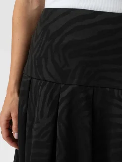 Everly Pleated Skirt - Black Zebra