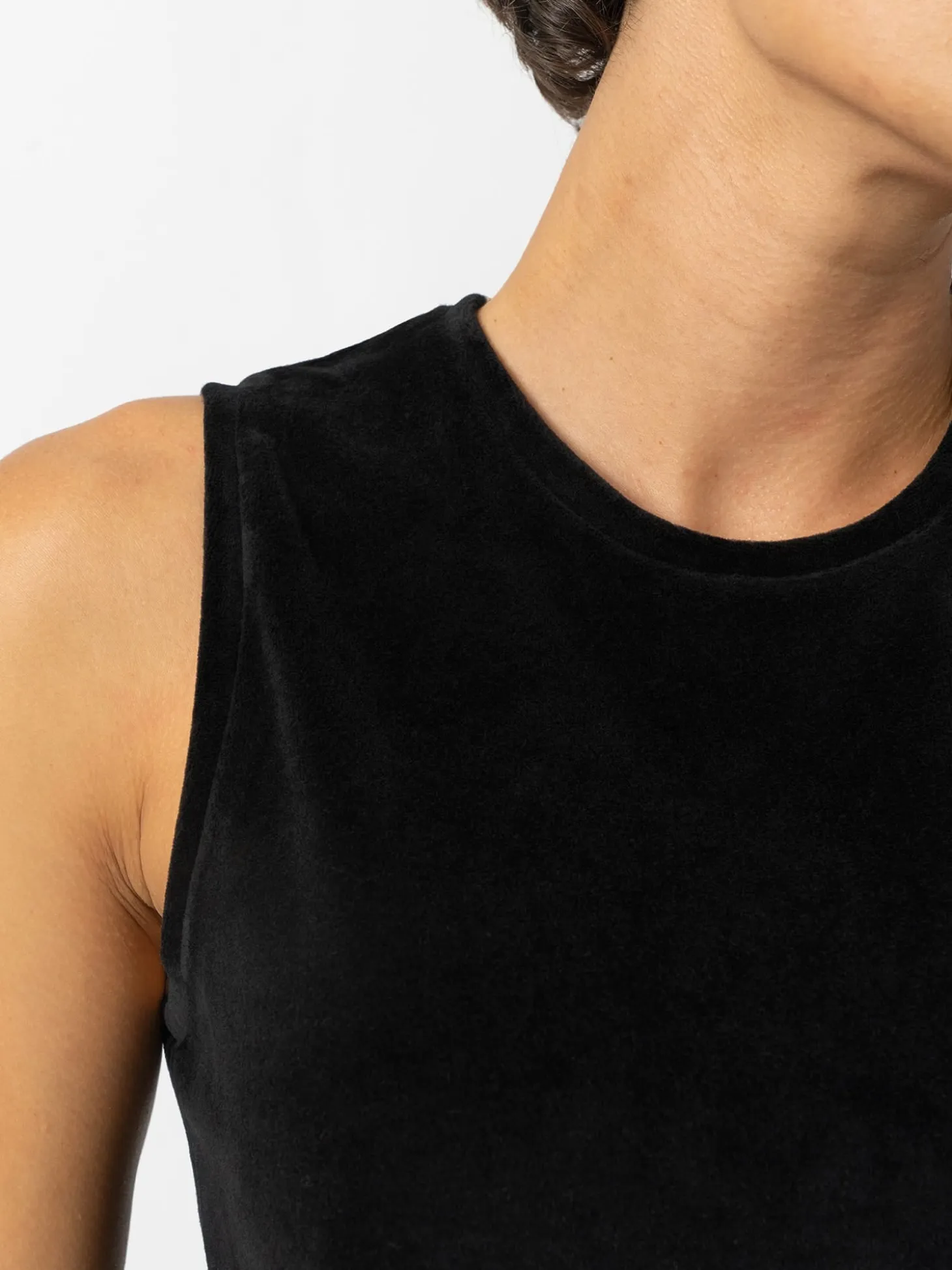 Keller Vest - Black Velvet