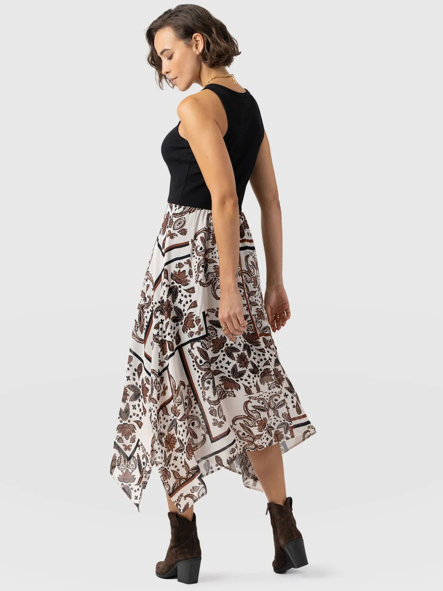 Lila Hanky Hem Dress - Cream Paisley