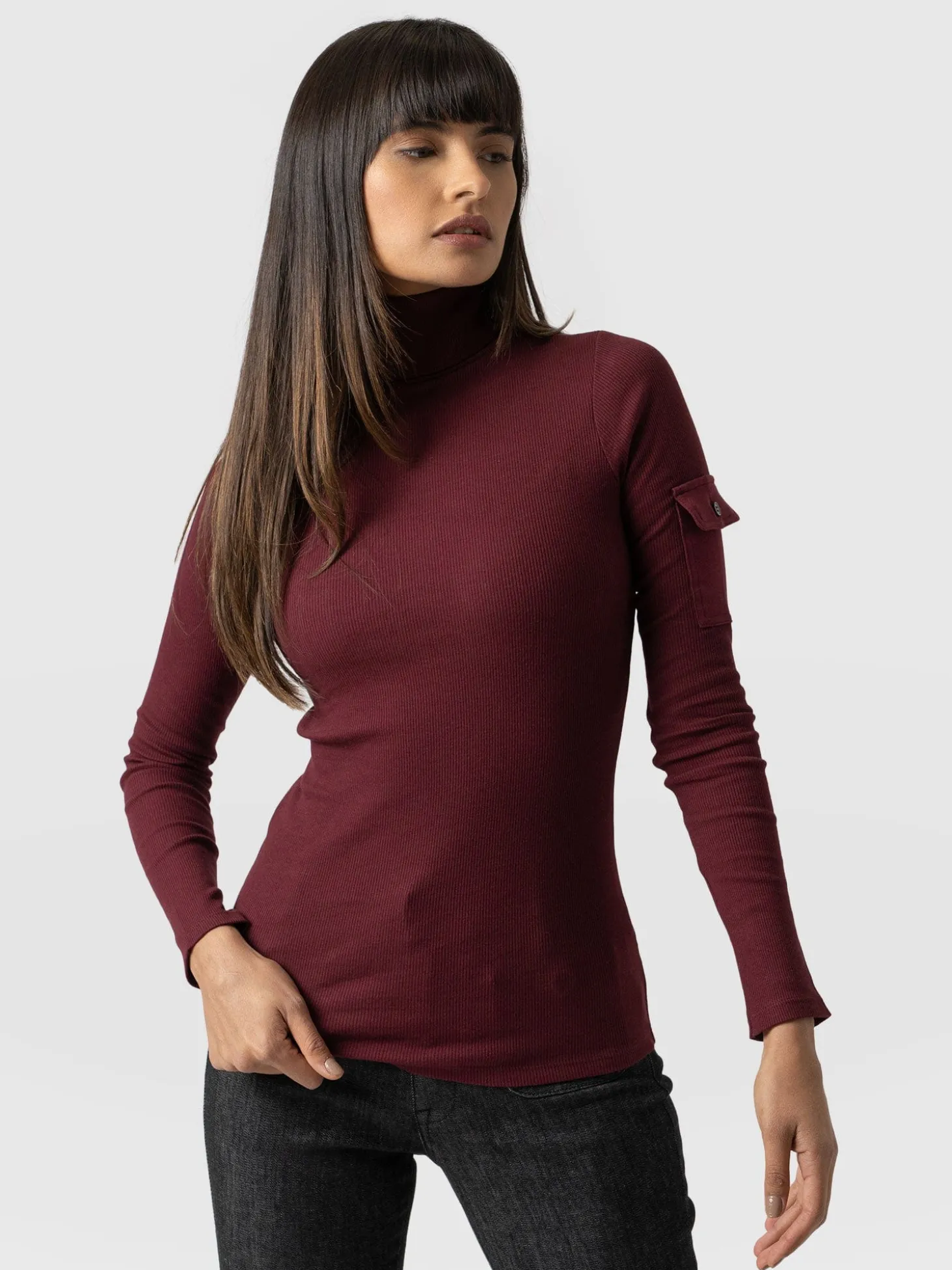 Pocket Turtle Neck - Burgundy