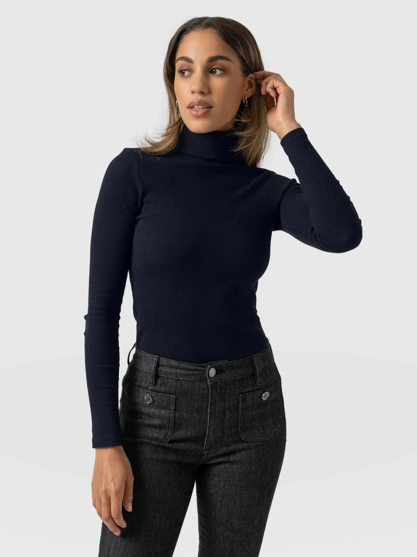 Pocket Turtle Neck - Navy