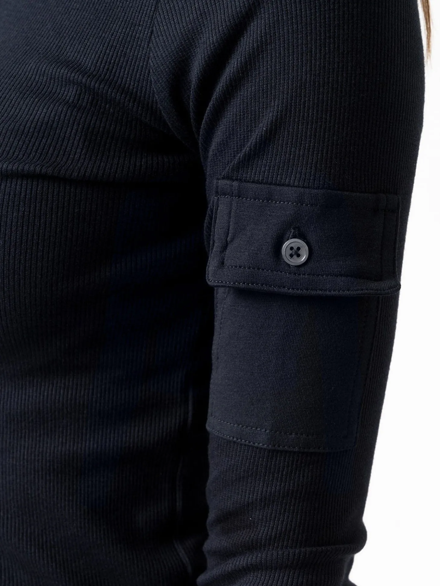 Pocket Turtle Neck - Navy