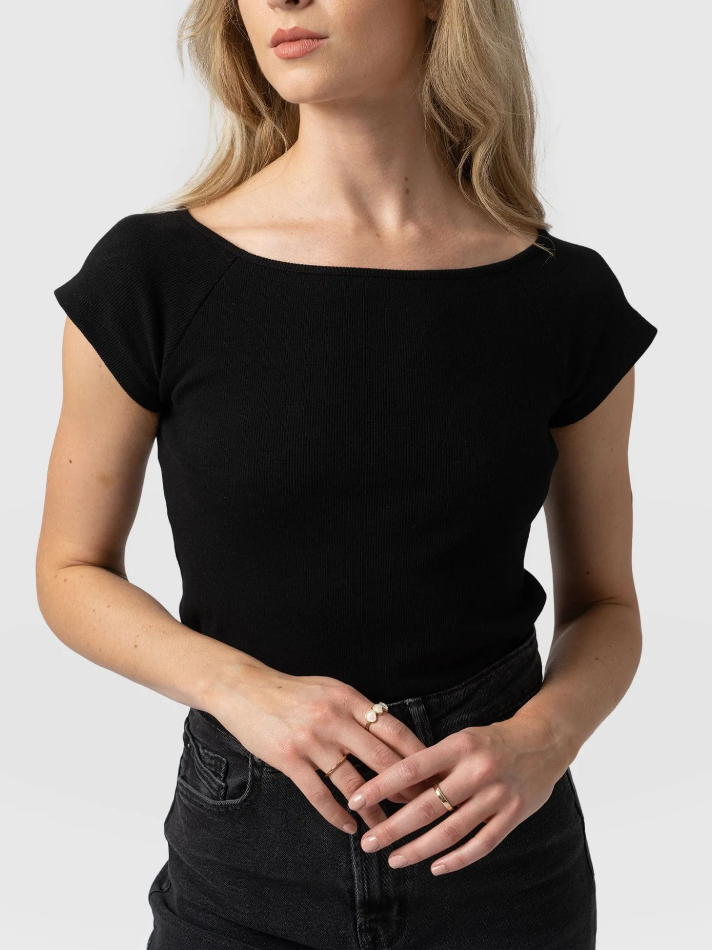 Riviera Tee - Black