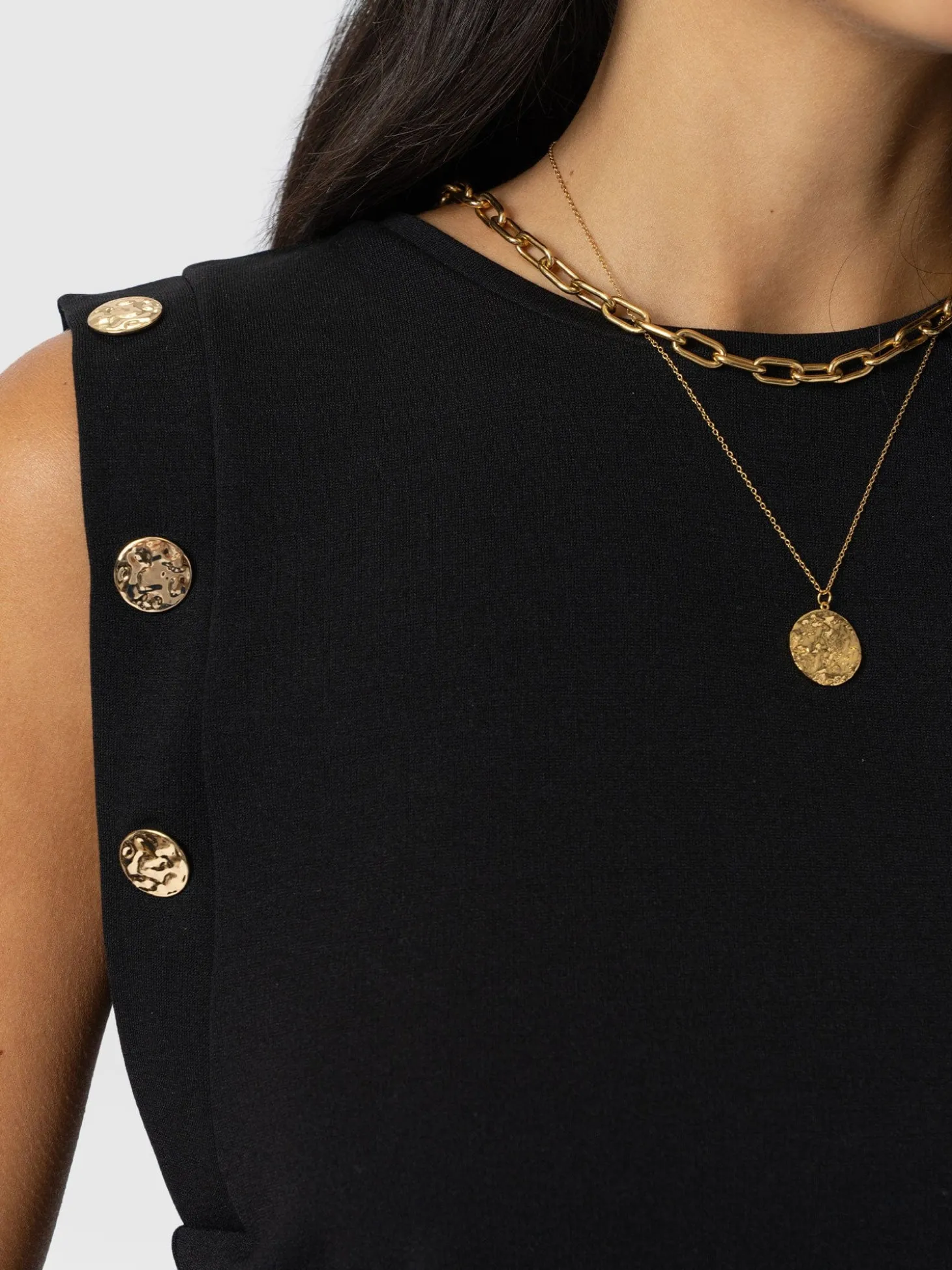 Rowan Tee - Black - Molten