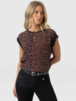 Turn Up Contrast Tee - Brown Leopard